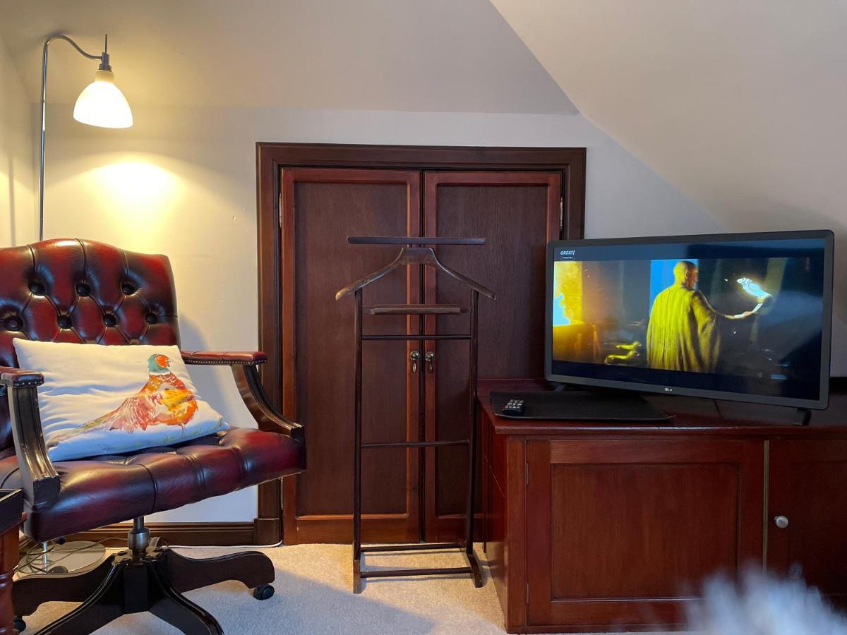ストーノウェー Ramadale Stornoway Bed & Breakfast エクステリア 写真